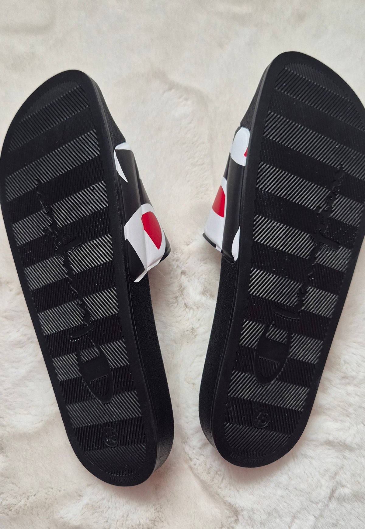 Claquettes Champion Slide PD - Noir & Rouge (Modèle S22018-CHA-KK001)
