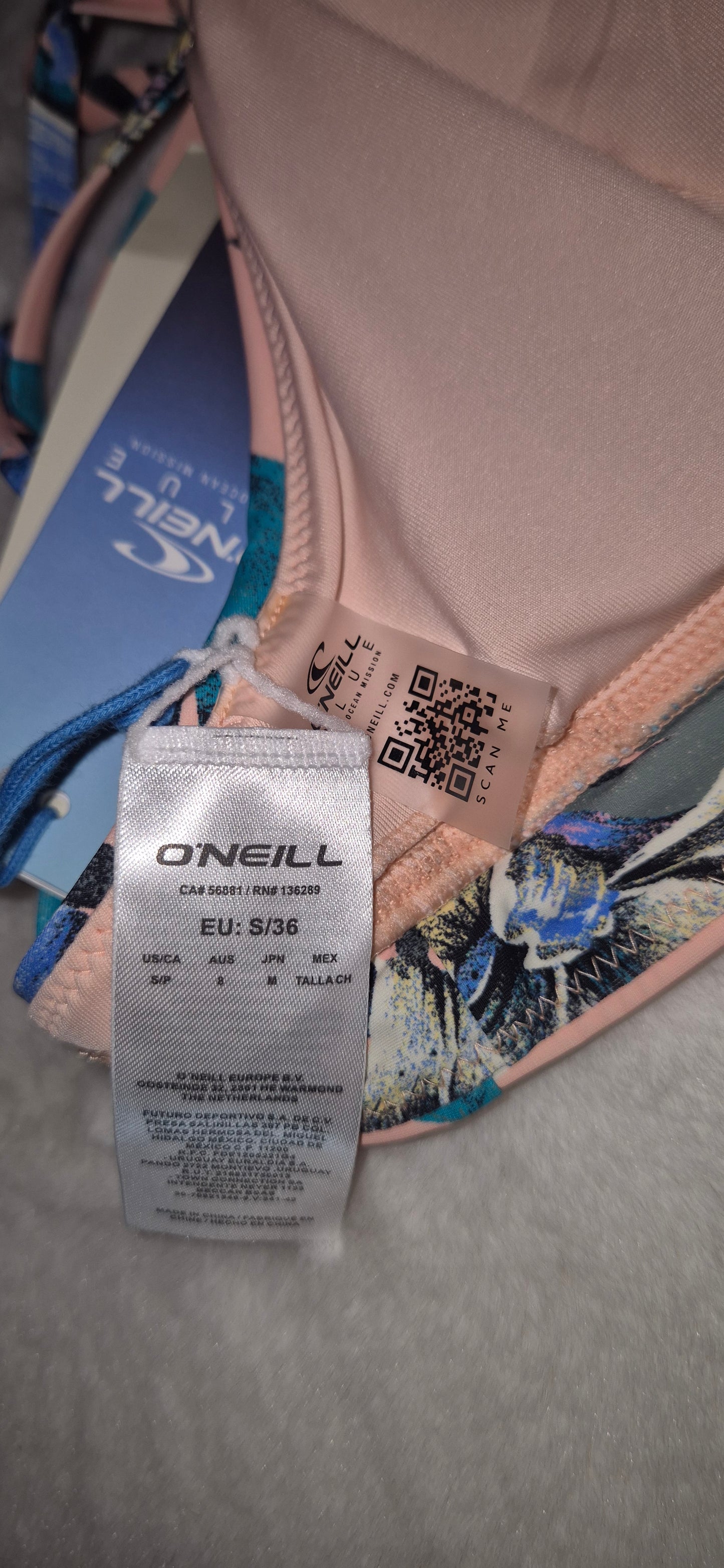 Haut de Maillot de Bain Wave Top — O'NEILL (Motif Tropical Nights)